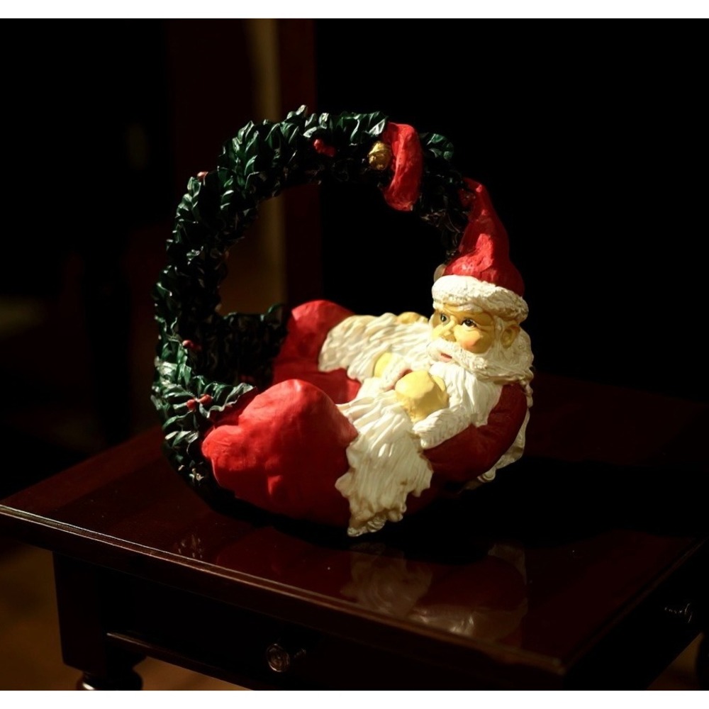 Christmas Santa‎ Claus Wreath Holder Candy Bowl Holiday Decor ceramic festive